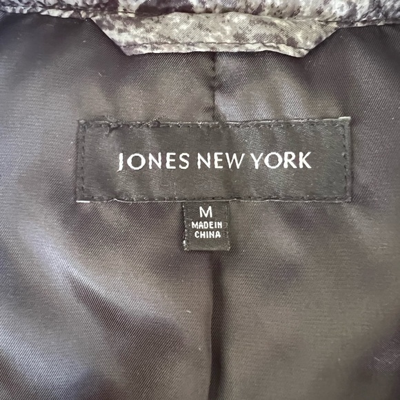 Jones New York Front Zip Quilted Jacket Medium Lined Padded Belt Tie Grey $169 - Picture 5 of 13